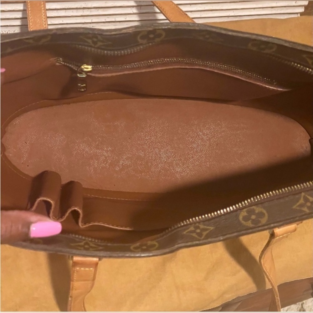 LOUIS VUITTON Brown Babylon Monogram Tote w/Dust Bag, Authentic. EUC - Picture 7 of 16